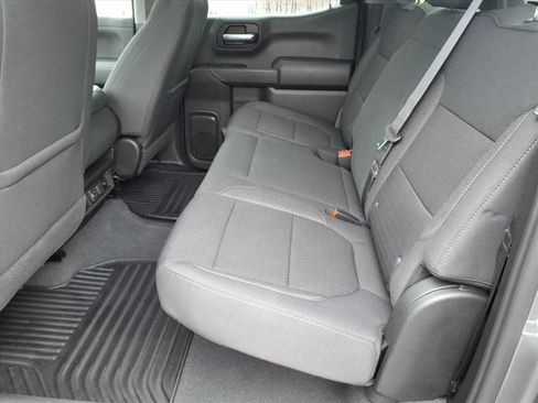 Used 2021 Chevrolet Silverado 1500 LT image 13
