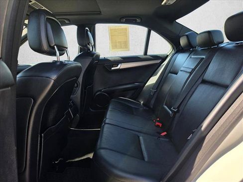Used 2013 Mercedes-Benz C 300 4MATIC Sedan image 17