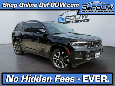 Used 2023 Jeep Grand Cherokee Overland AWD/4WD image 1