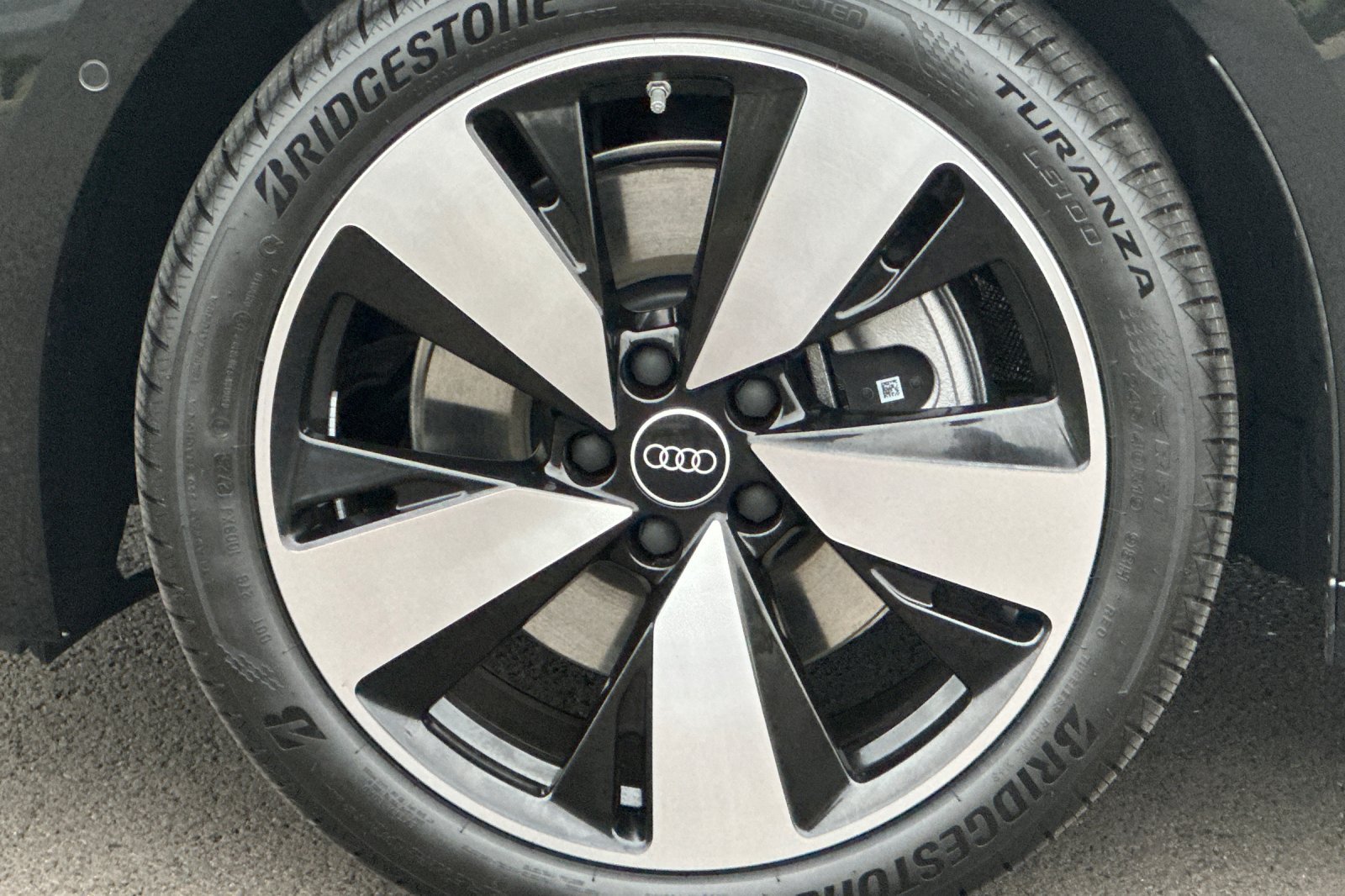 Used 2025 Audi A5 Premium Plus w/ Premium Plus AWD/4WD image 24