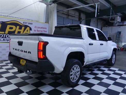 Used 2025 Toyota Tacoma SR RWD image 7