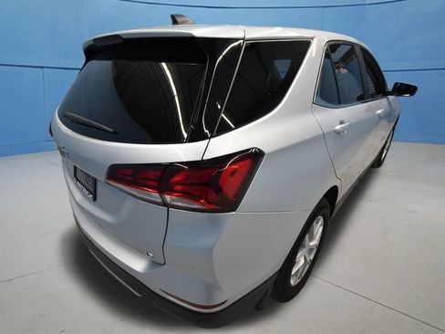 Used 2022 Chevrolet Equinox LT FWD image 35