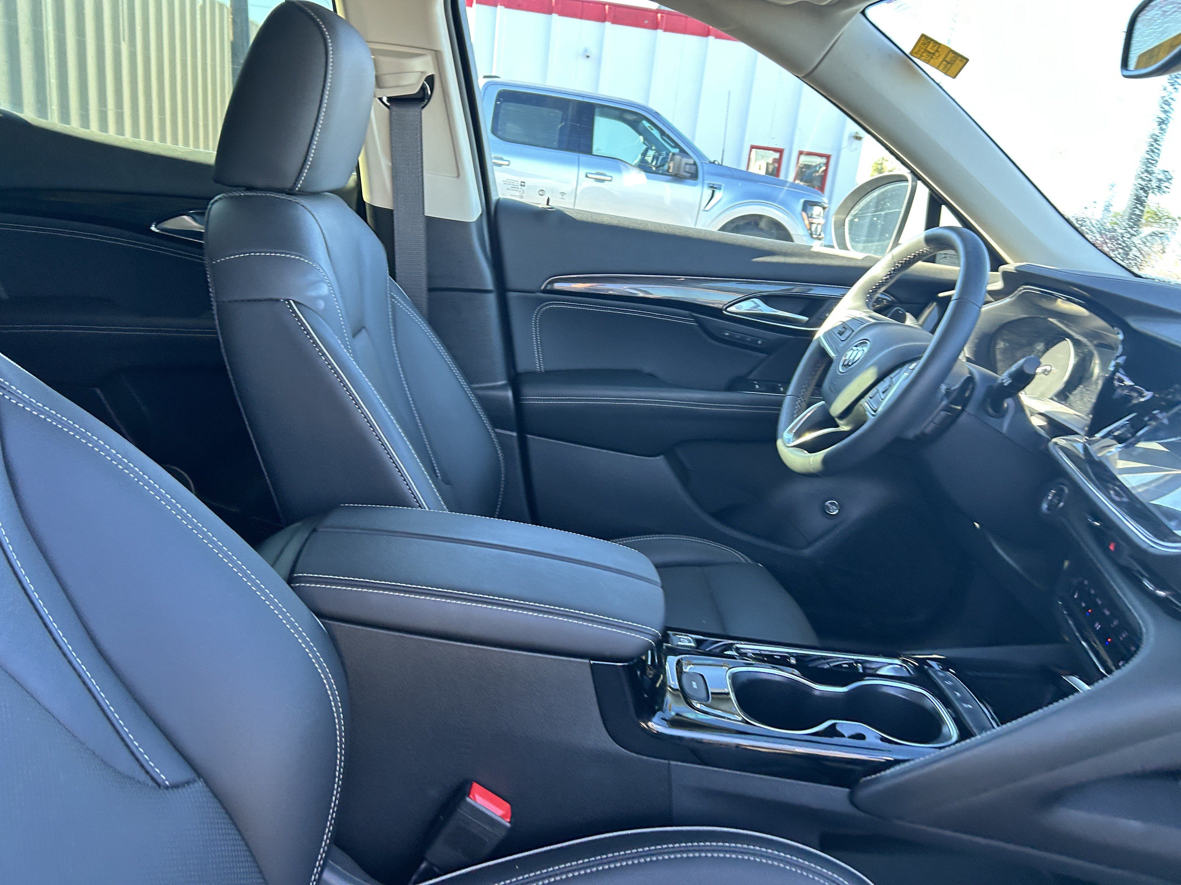 Used 2022 Buick Envision Essence w/ Safety Package AWD/4WD image 13