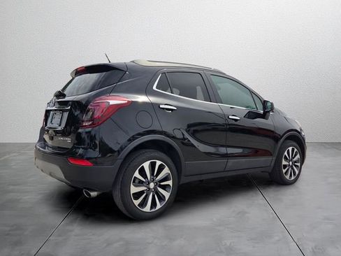 Used 2021 Buick Encore Preferred AWD/4WD image 4