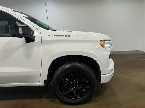 Used 2024 Chevrolet Silverado 1500 RST w/ Convenience Package II AWD/4WD image 33