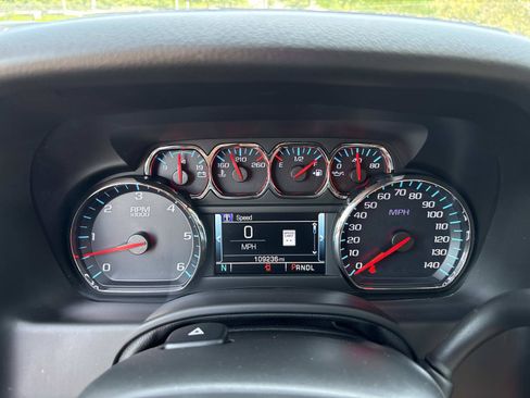 Used 2020 Chevrolet Tahoe LT AWD/4WD image 22