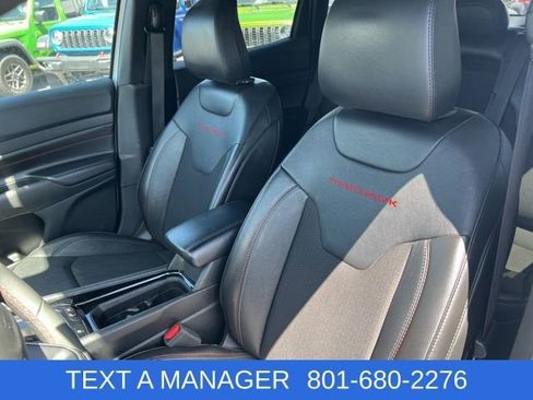 Used 2023 Jeep Compass Trailhawk AWD/4WD image 15