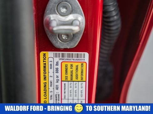 Used 2022 Ford Escape SE w/ SE Sport Appearance Package image 41