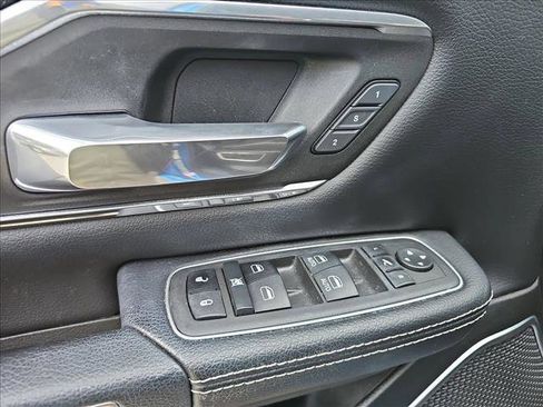 Used 2022 RAM 1500 Laramie w/ Sport Appearance Package image 16