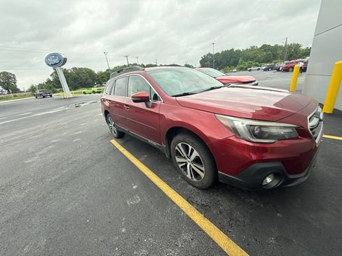 Used 2019 Subaru Outback 2.5i Limited AWD/4WD image 1