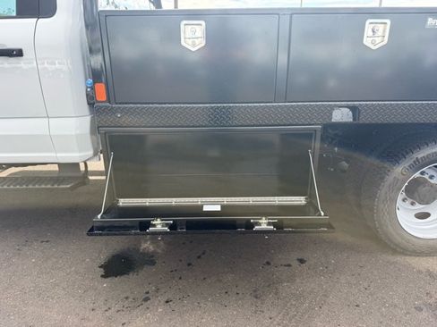 New 2026 Ford F550 4x4 Regular Cab Super Duty image 11