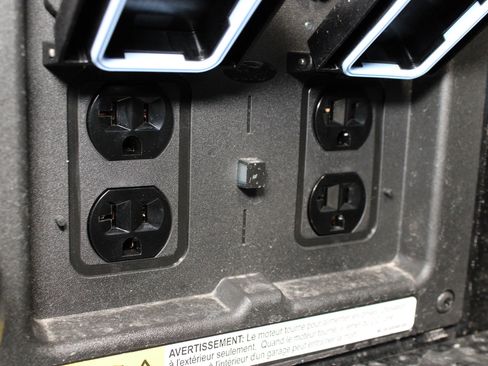 New 2025 Ford F150 Lariat w/ Equipment Group 502A High image 42