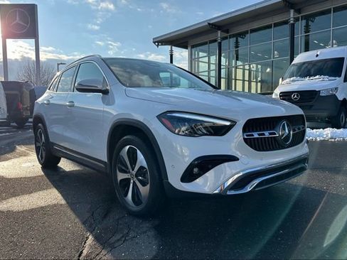 Used 2024 Mercedes-Benz GLA 250 4MATIC image 1