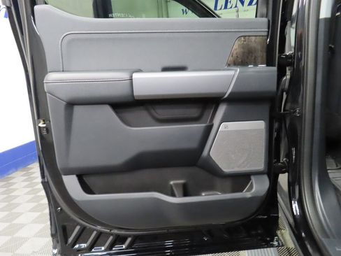 Used 2026 Ford F350 Lariat w/ Lariat Ultimate Package AWD/4WD image 58