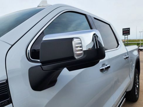 New 2026 GMC Sierra 1500 Denali Ultimate AWD/4WD image 12