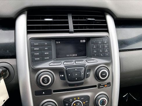 Used 2014 Ford Edge SE w/ Equipment Group 101A image 27