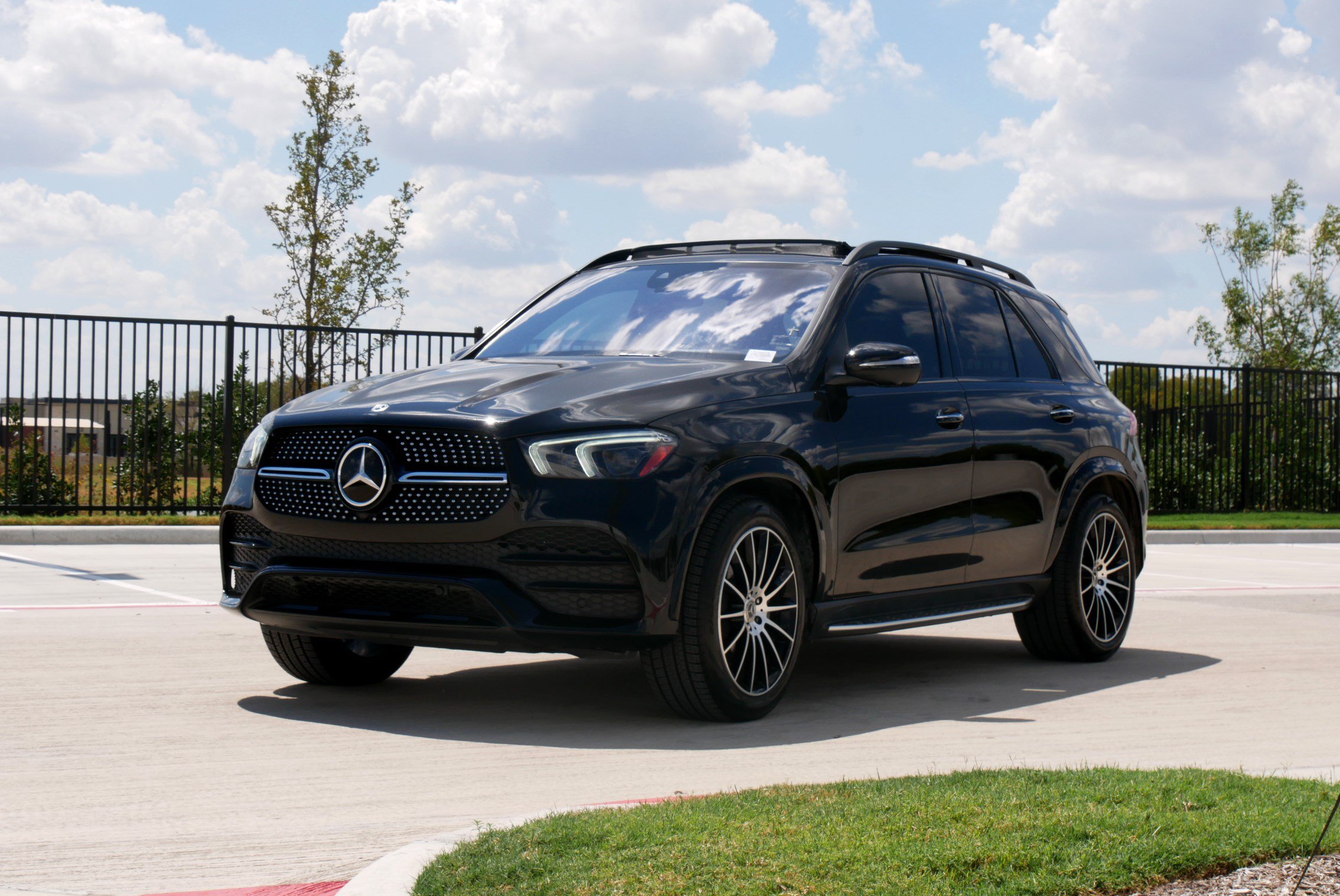 Used 2023 Mercedes-Benz GLE 450 4MATIC image 5
