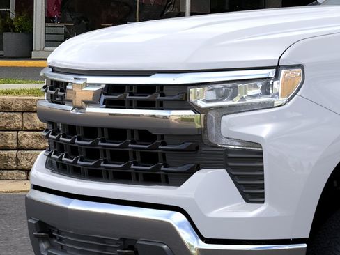 New 2026 Chevrolet Silverado 1500 LT w/ Z71 Off-Road Package AWD/4WD image 13