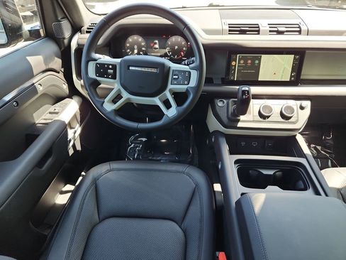 Used 2024 Land Rover Defender 110 S AWD/4WD image 4