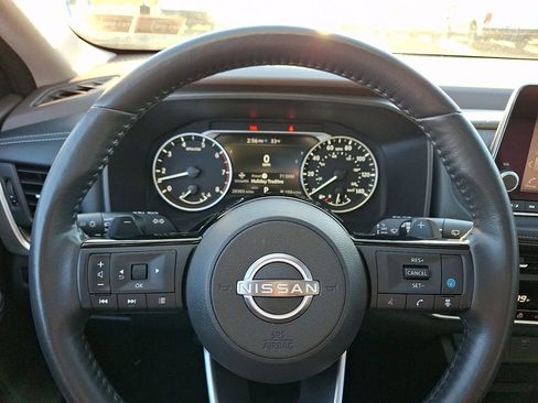 Certified 2023 Nissan Rogue SV w/ SV Premium B Package image 20