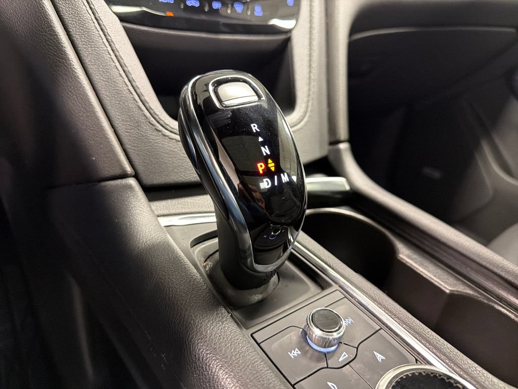 Used 2023 Cadillac XT6 Premium Luxury FWD image 43