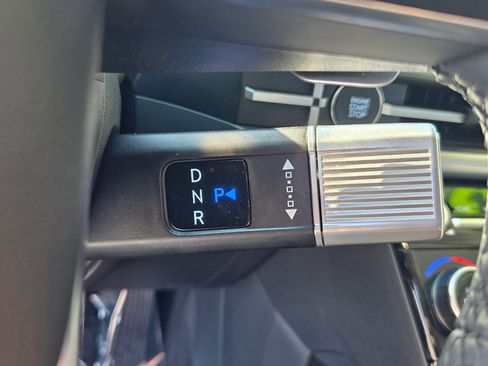 Certified 2025 Hyundai Santa Fe SEL image 13