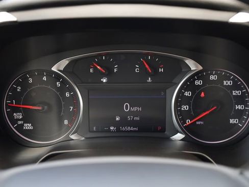 Used 2024 Chevrolet Blazer LT w/ Convenience Package FWD image 19