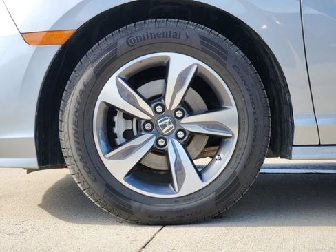 Used 2019 Honda Odyssey Touring image 11