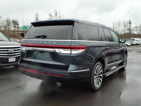 Used 2022 Lincoln Navigator L Reserve AWD/4WD image 4