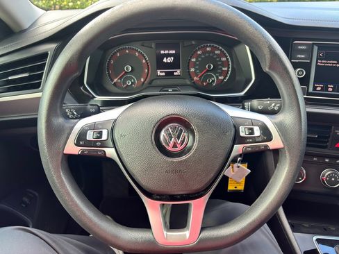 Used 2019 Volkswagen Jetta S FWD image 11