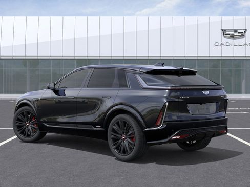 New 2026 Cadillac Lyriq V image 3