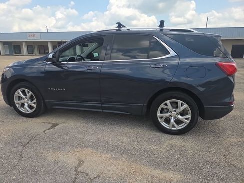 Used 2018 Chevrolet Equinox Premier FWD image 6
