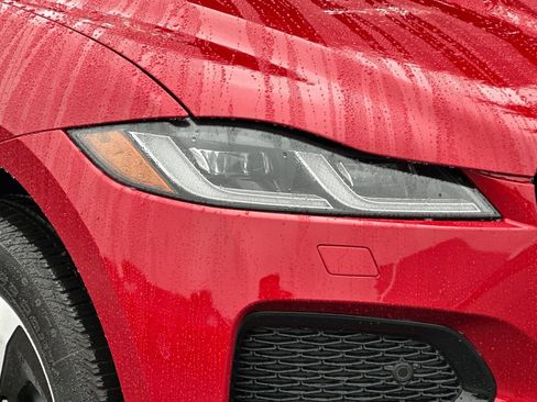 New 2025 Jaguar F-PACE R-Dynamic S image 12