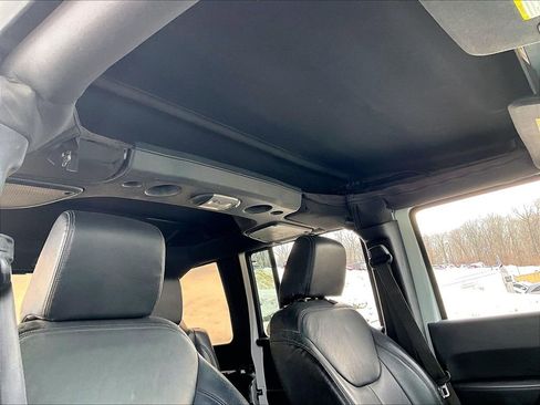 Used 2015 Jeep Wrangler Unlimited Sport w/ Quick Order Package 23S image 18