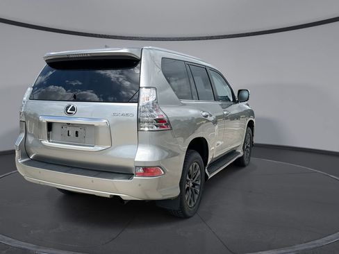 Used 2023 Lexus GX 460 Premium w/ Premium Package AWD/4WD image 11