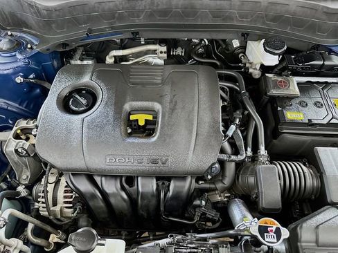 Used 2025 Kia Seltos EX w/ EX Sunroof Package FWD image 23