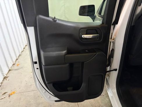 Used 2019 Chevrolet Silverado 1500 W/T w/ WT Safety Package AWD/4WD image 15