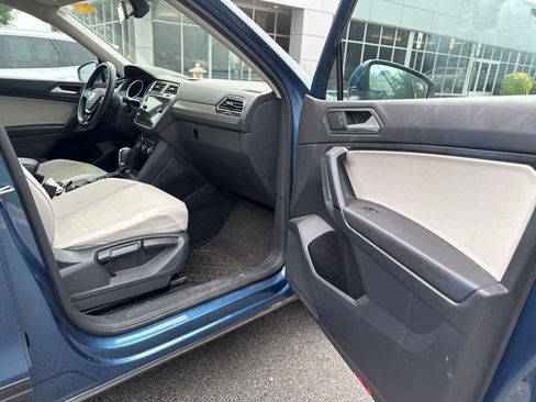 Used 2019 Volkswagen Tiguan SE AWD/4WD image 6