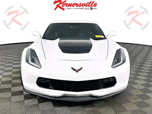 Used 2015 Chevrolet Corvette Z06 image 2