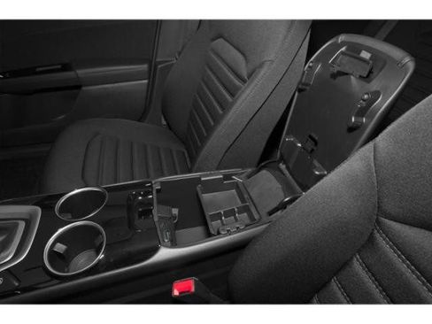 Used 2015 Ford Fusion SE w/ Equipment Group 202A FWD image 17