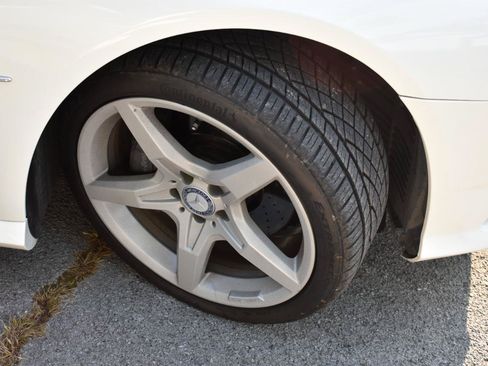 Used 2016 Mercedes-Benz SL 550 image 41