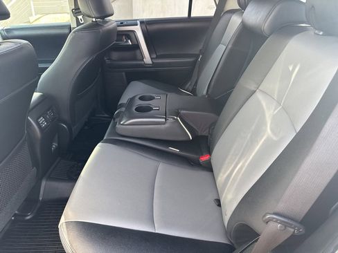 Certified 2020 Toyota 4Runner SR5 Premium image 28