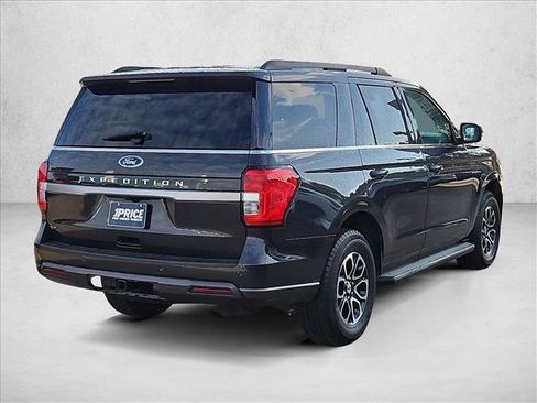 Used 2024 Ford Expedition XLT RWD image 5