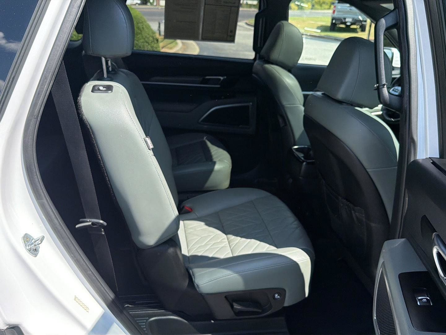 Used 2023 Kia Telluride EX X-Line AWD/4WD image 14