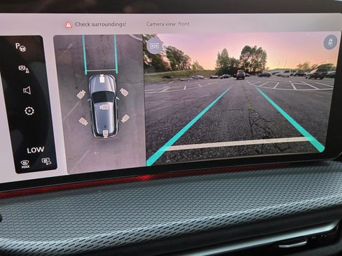 New 2026 Audi SQ5 Premium Plus image 21