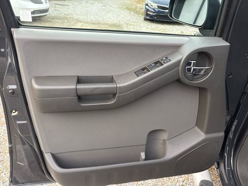 Used 2012 Nissan Xterra S w/ Value Package image 23