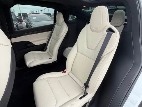Used 2026 Tesla Model X Plaid AWD/4WD image 8