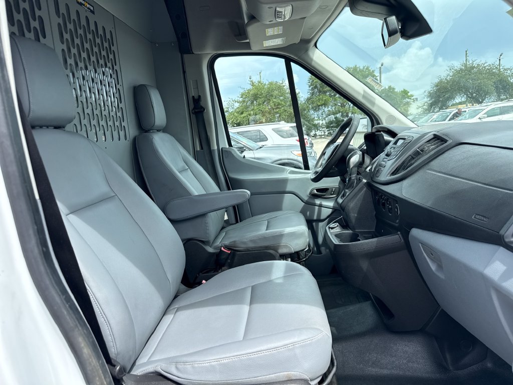 Used 2018 Ford Transit 250 148 High Roof RWD image 24