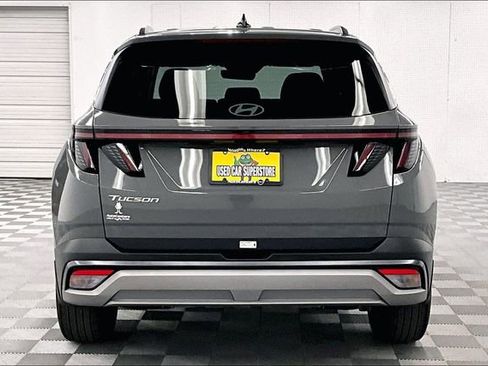 Used 2025 Hyundai Tucson SEL FWD image 5