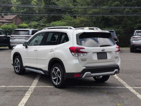 Used 2023 Subaru Forester Touring AWD/4WD image 8